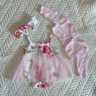 ローラアシュレイ(LAURA ASHLEY)の週末値下げ！ローラアシュレイ☆ワンピースロンパース3点セット(ロンパース)