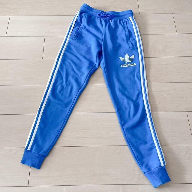 adidas(アディダス)のadidas originals スウェットパンツ レディースのパンツ(その他)の商品写真