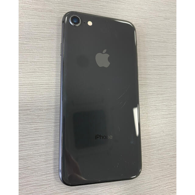 Apple(アップル)のiPhone 8 Space Gray 256 GB SIMロック解除 スマホ/家電/カメラのスマートフォン/携帯電話(スマートフォン本体)の商品写真