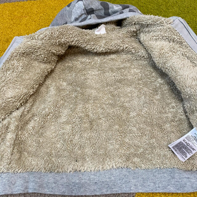 babyGAP(ベビーギャップ)のgap パーカー　95 キッズ/ベビー/マタニティのキッズ服男の子用(90cm~)(ジャケット/上着)の商品写真