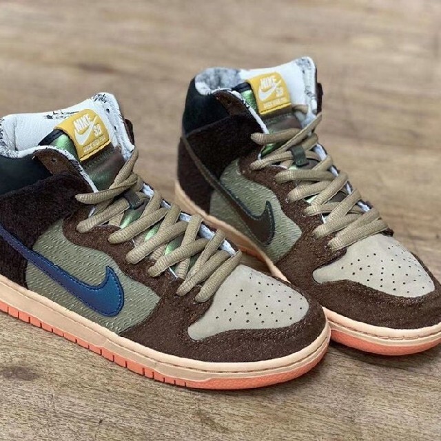 NIKE  SB  ダンク　High   コンセプツ