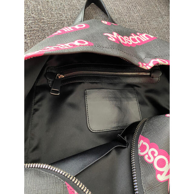 MOSCHINO - 【mmm様専用】MOSCHINO × barbie レザーリュック MOSCHINO - 【mmm様専用】MOSCHINO × barbie レザーリュック