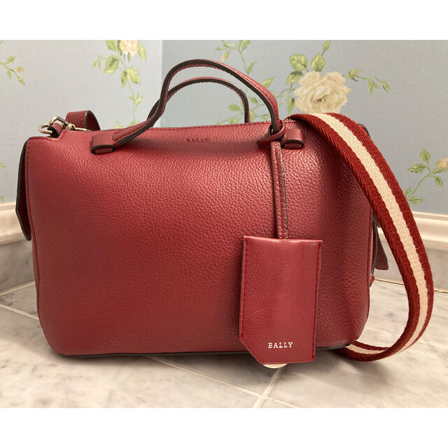 Bally(バリー)の美品バリー　BALLY 2wayショルダーバッグ　キッセンSMダークレッド レディースのバッグ(ショルダーバッグ)の商品写真