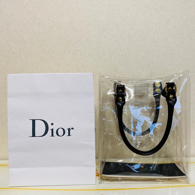 Dior(ディオール)の紙袋　クリアバッグ　エコバッグ　新品未使用 レディースのバッグ(ハンドバッグ)の商品写真