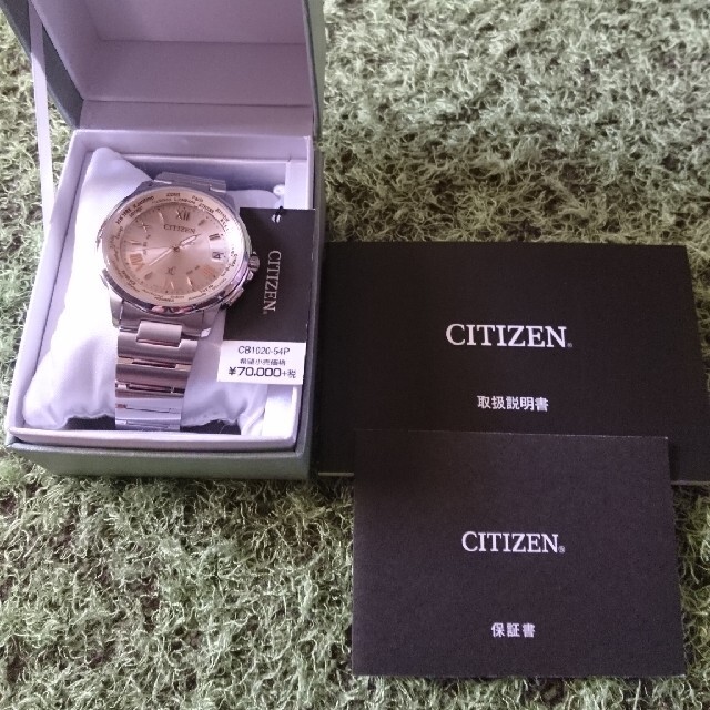 新品未使用 半額以下 CITIZEN xC CB1020-54P