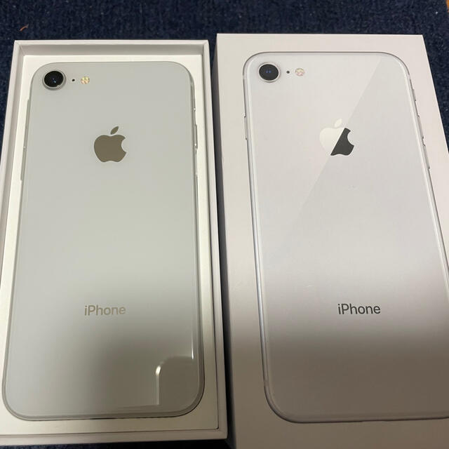 iPhone 8 Silver 64 GB Softbank