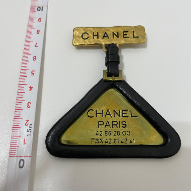 CHANEL(シャネル)のシャネル　ブローチ　94P レディースのアクセサリー(ブローチ/コサージュ)の商品写真