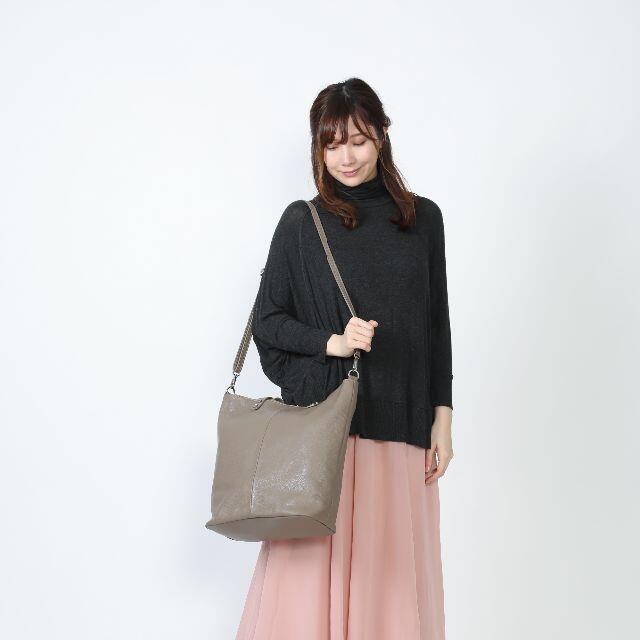 【ショルダー】 トートバッグ イタリア製 ショルダーバッグ レディース メンズ 本革 ベージュの通販 by gina's shop|ラクマ サイズ