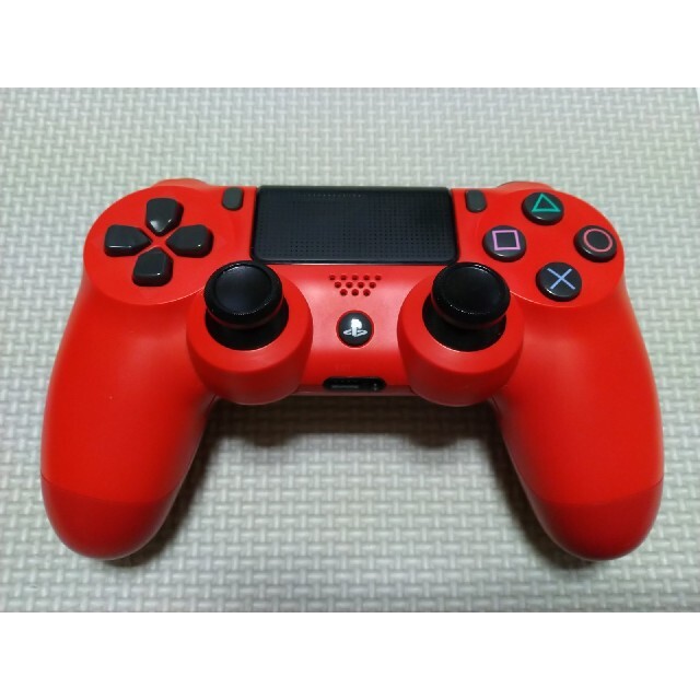 PS4 純正 コントローラー Dualshock4 2個 エンタメ/ホビーのゲームソフト/ゲーム機本体(家庭用ゲーム機本体)の商品写真