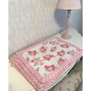 ローラアシュレイ レース テーブル用品の通販 43点 | LAURA ASHLEYの