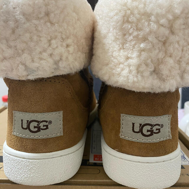 UGG(アグ)のUGG レディースの靴/シューズ(スリッポン/モカシン)の商品写真