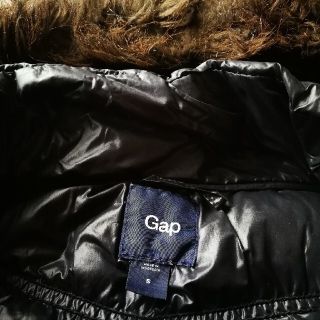 ギャップ(GAP)のchocoさん専用！GAP  黒ダウンジャケット　Sサイズ(ダウンジャケット)