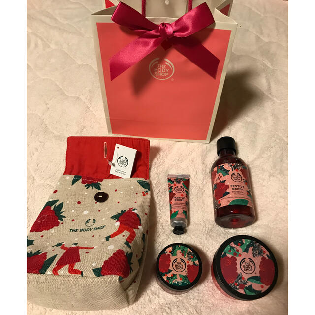 THE BODY SHOP(ザボディショップ)のTHE BODY SHOP🧡限定セット🧡新品未使用　　ボディショップ　ギフト コスメ/美容のボディケア(ボディクリーム)の商品写真