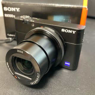 ソニー(SONY)のサイバーショット　DSC-RX100M5A 美品(コンパクトデジタルカメラ)