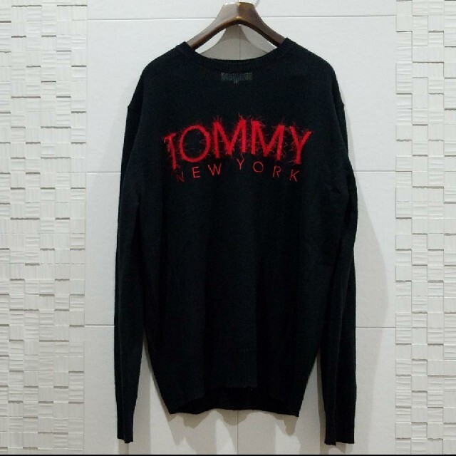 TOMMY HILFIGER(トミーヒルフィガー)の【希少！美品！】トミーヒルフィガー　ニット　セーター メンズのトップス(ニット/セーター)の商品写真