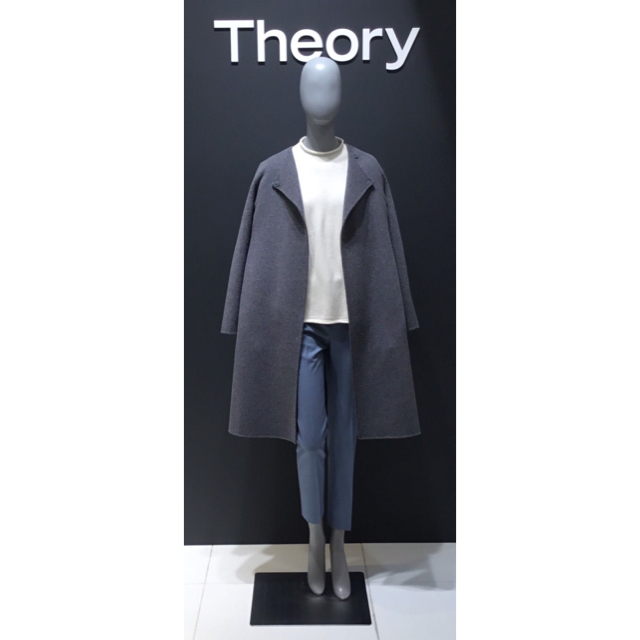 theory(セオリー)のTheory 19aw ノーカラーコート 定価8.7万円 レディースのジャケット/アウター(ロングコート)の商品写真