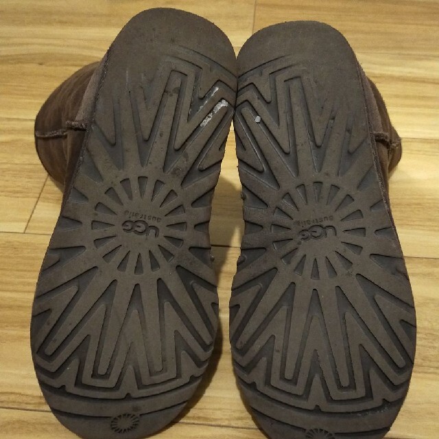 UGG(アグ)のUGG アグ ムートンブーツ クラシックショート シープスキン ボア 24cm レディースの靴/シューズ(ブーツ)の商品写真