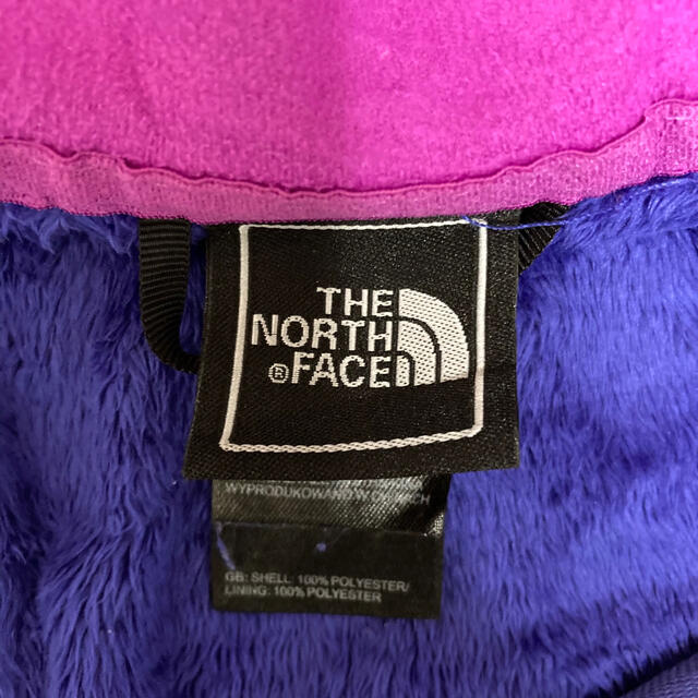 THE NORTH FACE(ザノースフェイス)のノースフェイス☆刺繍ロゴ　フリースジャケット　ブルー　レディースＬ レディースのジャケット/アウター(ブルゾン)の商品写真