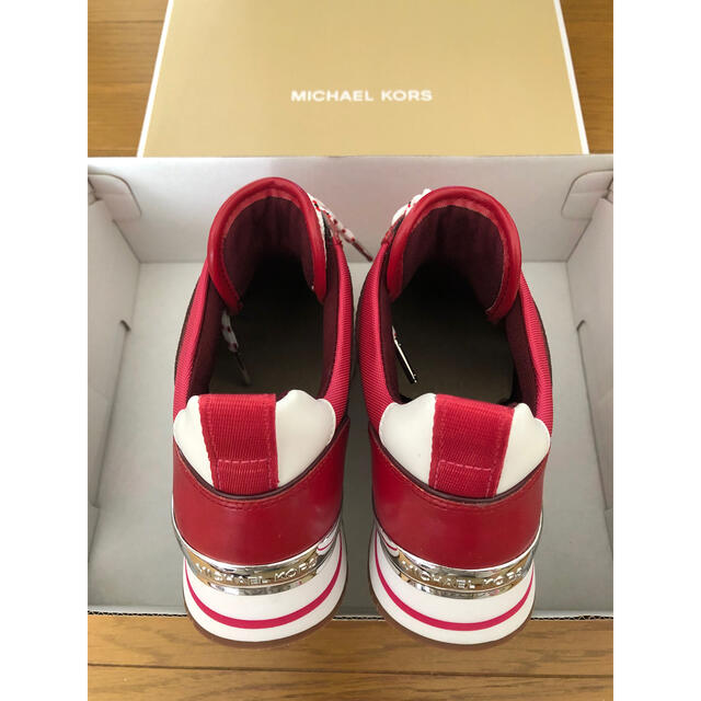 マイケルコース(MICHAEL KORS)スニーカー　新品