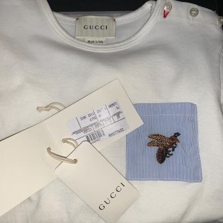 グッチ(Gucci)のGUCCI グッチ　チルドレン　キッズ　蜂　刺繍　ロンtシャツ 24m タグ付き(Tシャツ/カットソー)