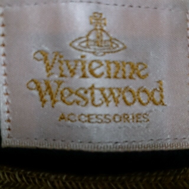 Vivienne Westwood(ヴィヴィアンウエストウッド)のヴィヴィアンウエストウット 帽子 レディースの帽子(麦わら帽子/ストローハット)の商品写真