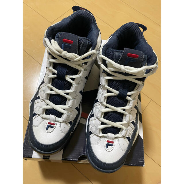 FILA(フィラ)のFILA  スパゲティー　ホワイト　 メンズの靴/シューズ(スニーカー)の商品写真