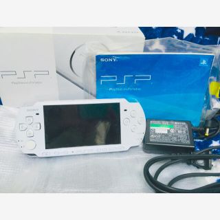 プレイステーションポータブル(PlayStation Portable)のPSP3000 パールホワイト ☆訳あり格安(携帯用ゲーム機本体)