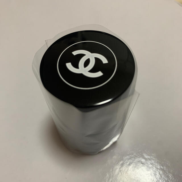 CHANEL(シャネル)のシャネル　CHANEL パンソー　エポンジュ　タン　スポンジ コスメ/美容のメイク道具/ケアグッズ(パフ・スポンジ)の商品写真