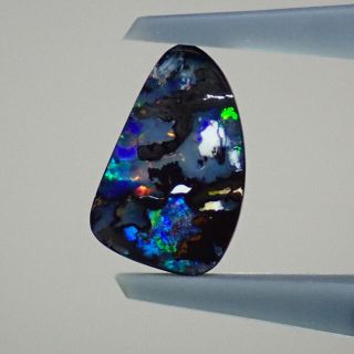 宝石⚜ルース》凄まじい遊色✨天然エチオピアオパール 9.531ct 鑑付
