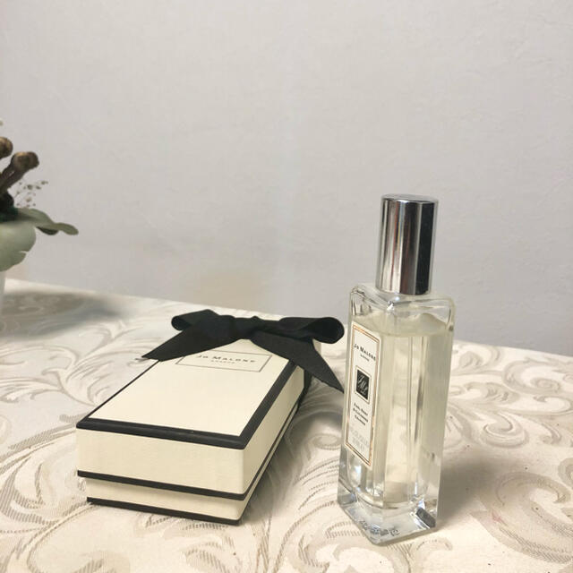 Jo Malone(ジョーマローン)のJo malone アールグレイ　キューカンバー　30ml コスメ/美容の香水(香水(女性用))の商品写真