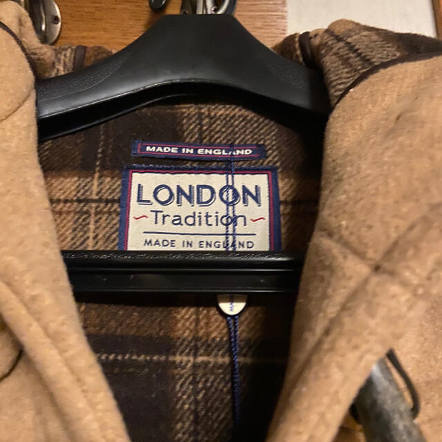 UNITED ARROWS(ユナイテッドアローズ)の新品未使用 ロンドントラディション ダッフルコート キャメル レディースのジャケット/アウター(ダッフルコート)の商品写真
