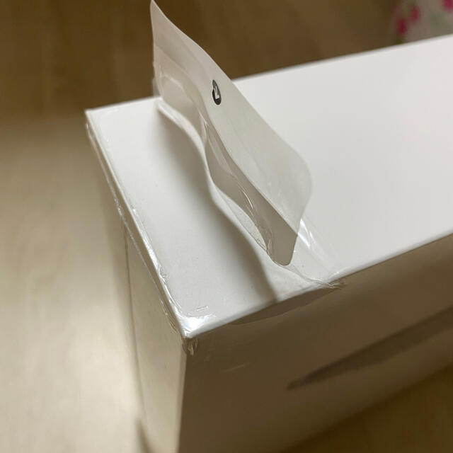 Apple(アップル)のMacBook pro 新品　13インチ　256gb 2019年モデル スマホ/家電/カメラのPC/タブレット(ノートPC)の商品写真