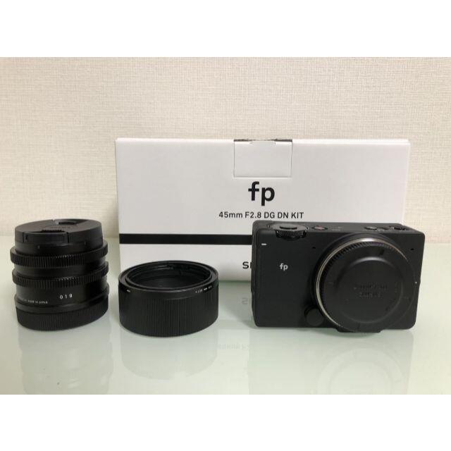 SIGMA(シグマ)の【オマケ多数】ほぼ新品 SIGMA fp レンズキット スマホ/家電/カメラのカメラ(ミラーレス一眼)の商品写真