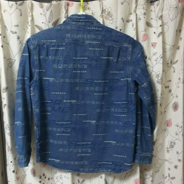 Supreme(シュプリーム)のDimensions Logo Denim Shirt Blue small メンズのトップス(シャツ)の商品写真