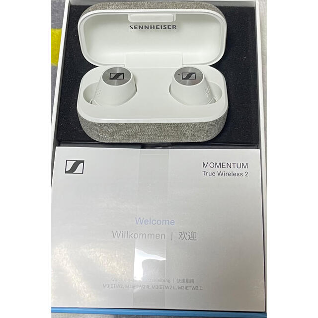 SENNHEISER(ゼンハイザー)のMOMENTUM True Wireless2  白 スマホ/家電/カメラのスマホアクセサリー(ストラップ/イヤホンジャック)の商品写真