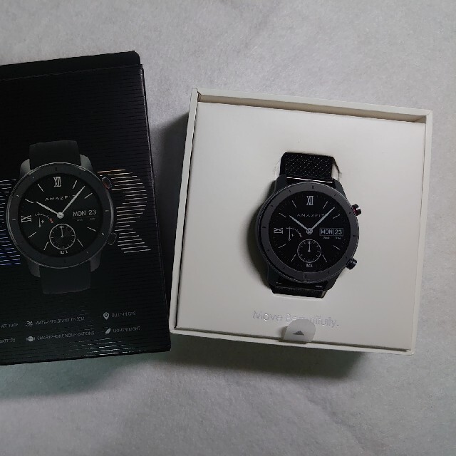 Xiaomi/Huami スマートウォッチ Amazfit GTR 42mm メンズの時計(腕時計(デジタル))の商品写真