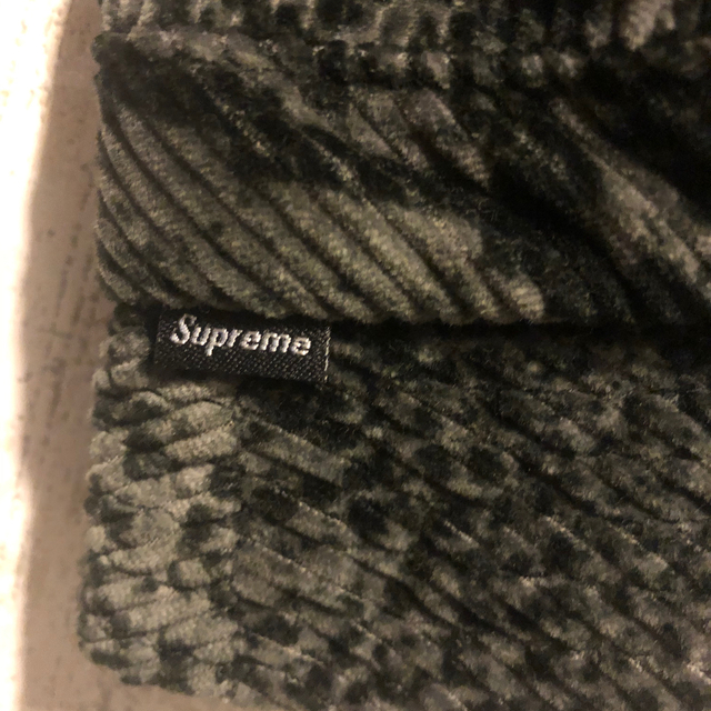 Supreme(シュプリーム)のSupreme Snakeskin Corduroy Bell Hat M/L メンズの帽子(ハット)の商品写真