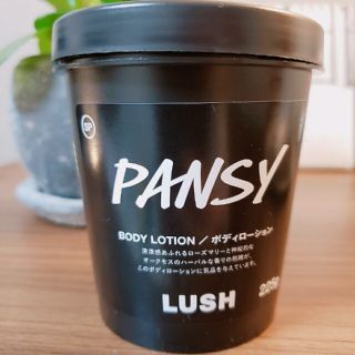 ラッシュ(LUSH)の★ｎａｋａｈｉ様専用★LUSH　ボディローション(ボディローション/ミルク)