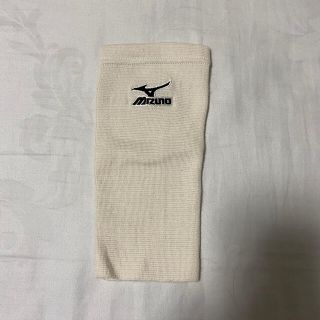 ミズノ(MIZUNO)のバレーボール　膝サポーター　ミズノ　バレーひざサポーター　パッドなし　男女兼用(バレーボール)