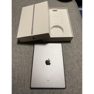 アップル(Apple)の（美品）ipad 第6世代　WiFiモデル 32GB(タブレット)