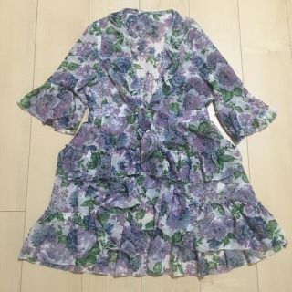 マウジー(moussy)のmoussy花柄シフォンカーデ(カーディガン)