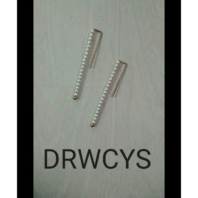 DRWCYS(ドロシーズ)の新品未使用☆ドロシーズ DRWCYS パールスティックピアス レディースのアクセサリー(ピアス)の商品写真