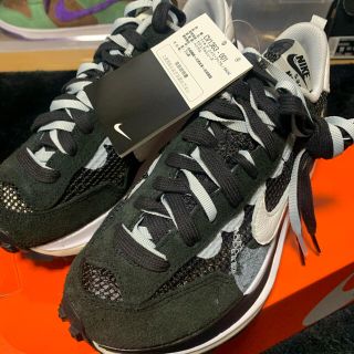 ナイキ(NIKE)のSacai x NIKE VAPORWAFFLE CV1363-001(スニーカー)