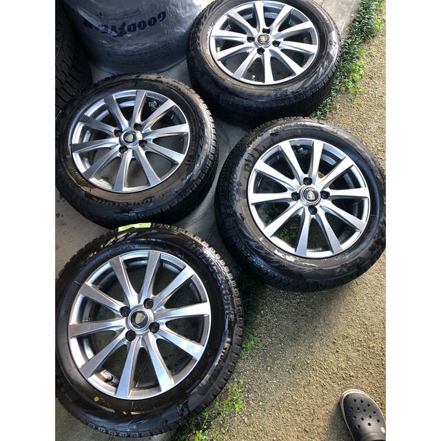 175/65R15 VRX2 スタッドレス　アクア　フィット　４本　ノート