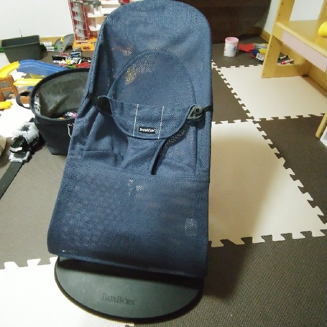 BABYBJORN(ベビービョルン)のバウンサー、ベビージョルン キッズ/ベビー/マタニティの寝具/家具(ベビーベッド)の商品写真