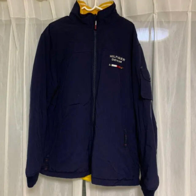 TOMMY HILFIGER(トミーヒルフィガー)のトミーヒルフィガー　フリースジャケット　XL メンズのジャケット/アウター(マウンテンパーカー)の商品写真