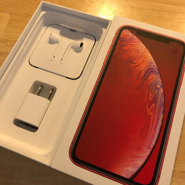 Apple(アップル)のiPhone XR 128GB SIMフリー スマホ/家電/カメラのスマートフォン/携帯電話(スマートフォン本体)の商品写真