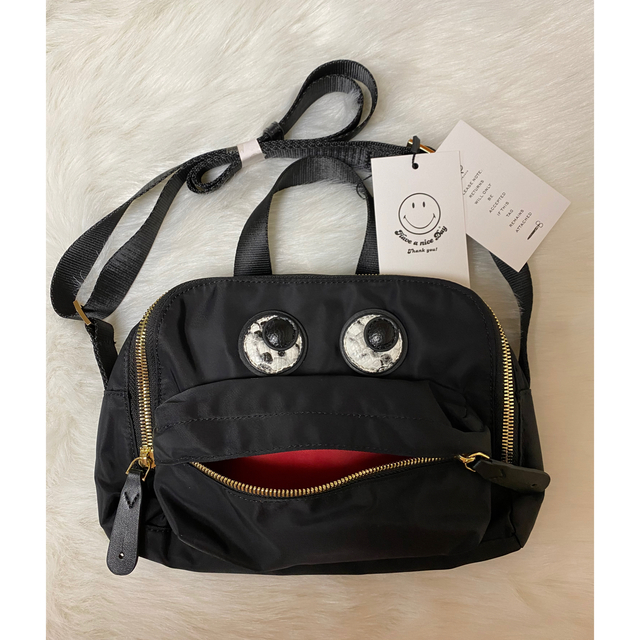 新品 希少 アニヤハインドマーチ レザー アイズ ショルダーバッグ 紺