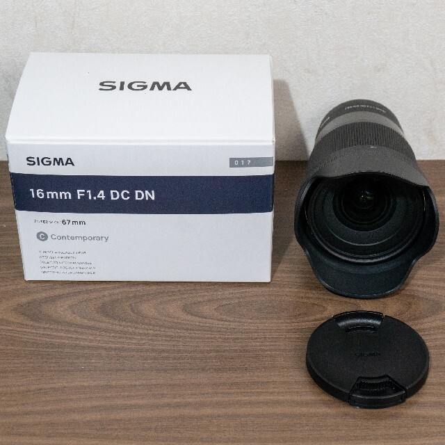 SIGMA(シグマ)のSIGMA 16mm F1.4 DC DN スマホ/家電/カメラのカメラ(レンズ(単焦点))の商品写真