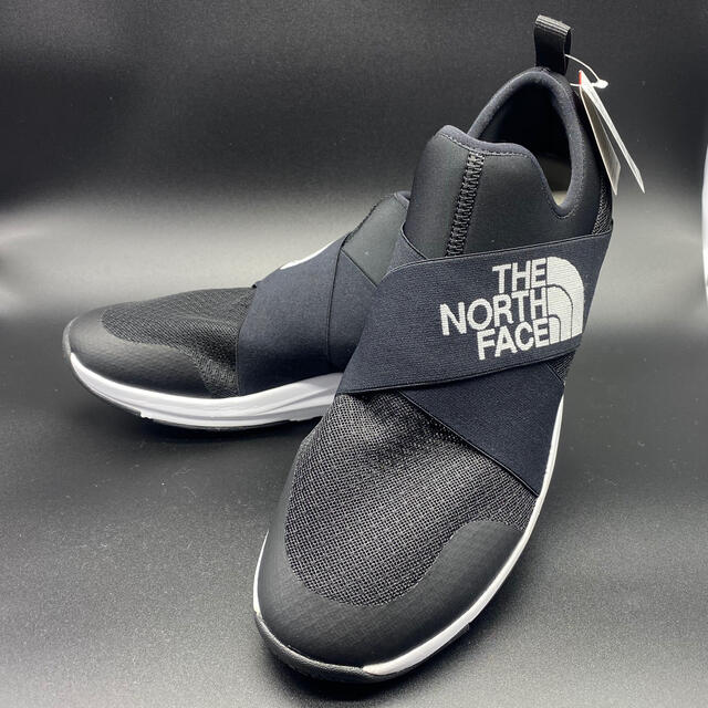 THE NORTH FACE(ザノースフェイス)の★新品 THE NORTH FACE TRAVERSE LOW Ⅲ 27cm メンズの靴/シューズ(スニーカー)の商品写真